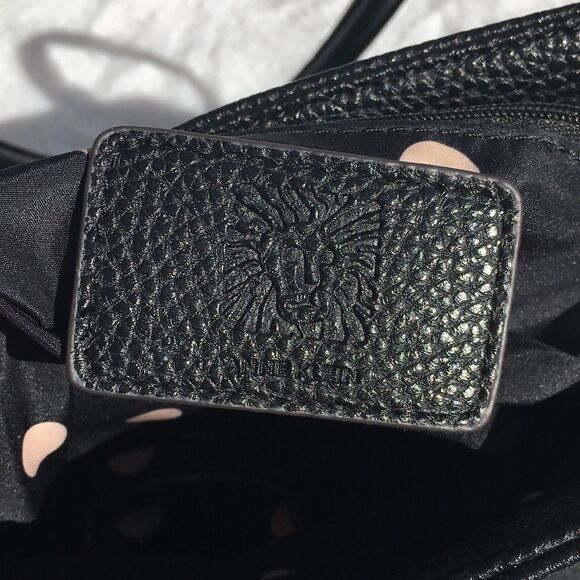 Anne Klein black faux leather bag/ tote bag with polka dot lining - Picture 6 of 15